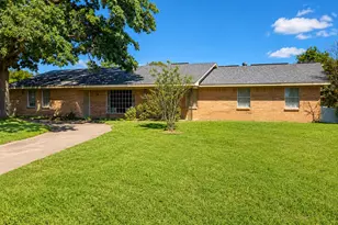 1081 Wright St, Terrell, TX 75160 - Photo 2