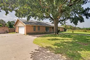1081 Wright St, Terrell, TX 75160 - Photo 4