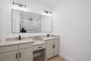 113 Dennis Dr, Azle, TX 76020 - Photo 14