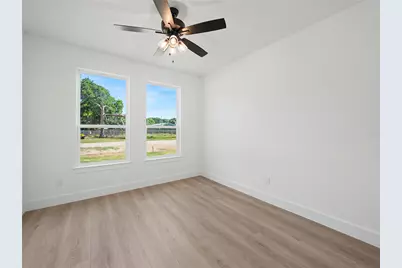 113 Dennis Drive, Azle, TX 76020 - Photo 20