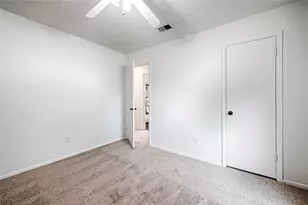2511 Via Avenida, Carrollton, TX 75006 - Photo 18
