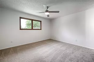 2511 Via Avenida, Carrollton, TX 75006 - Photo 12