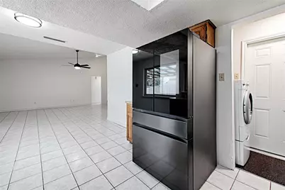 2511 Via Avenida, Carrollton, TX 75006 - Photo 10