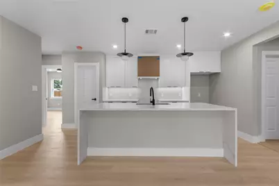 2649 Easter Avenue, Dallas, TX 75216 - Photo 2