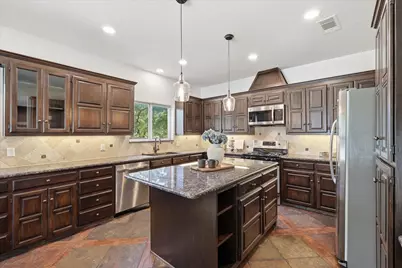 1007 Pioneer Circle W, Argyle, TX 76226 - Photo 12
