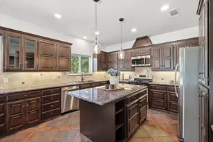 1007 Pioneer Cir W, Argyle, TX 76226 - Photo 12