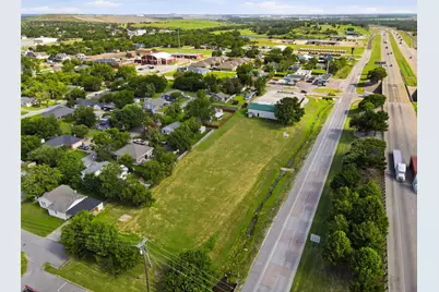 510 I-45, Ferris, TX 75125 - Photo 22