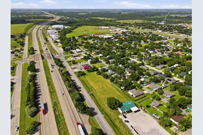 510 I-45, Ferris, TX 75125 - Photo 26