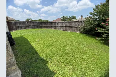 2806 Harpers Ferry Lane, Garland, TX 75043 - Photo 18