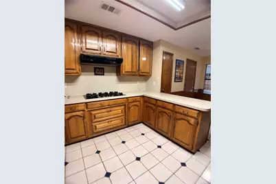 2806 Harpers Ferry Lane, Garland, TX 75043 - Photo 2