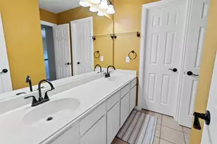 3705 Glenshannon Ln, Flower Mound, TX 75022 - Photo 20