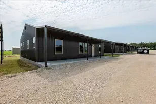 31 Maverick Loop, Lipan, TX 76462 - Photo 2