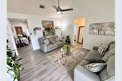 703 Perry Avenue, Waxahachie, TX 75165 - Photo 4