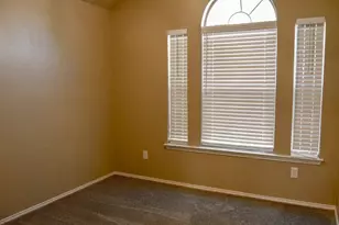 112 Misty View Ln, Roanoke, TX 76262 - Photo 10