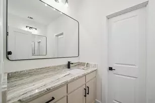 115 Dennis Dr, Azle, TX 76020 - Photo 24
