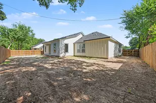 115 Dennis Dr, Azle, TX 76020 - Photo 28