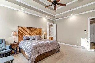 701 Milton Ct, Granbury, TX 76048 - Photo 16
