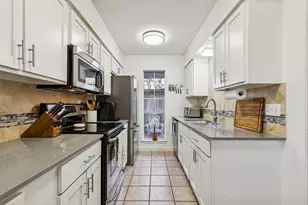 7623 Riverbrook Dr, Dallas, TX 75230 - Photo 10