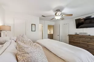 7623 Riverbrook Dr, Dallas, TX 75230 - Photo 16
