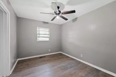 733 W 5th Street, McGregor, TX 76657 - Photo 16