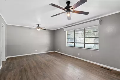 733 W 5th Street, McGregor, TX 76657 - Photo 12