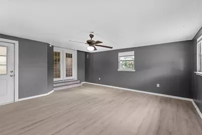 733 W 5th Street, McGregor, TX 76657 - Photo 20