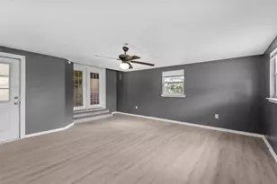 733 W 5th St, McGregor, TX 76657 - Photo 20