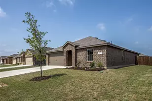 808 Saddle Horn Way, Royse City, TX 75189 - Photo 2