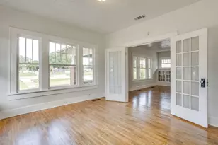 2505 Lipscomb St, Fort Worth, TX 76110 - Photo 14
