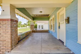 2505 Lipscomb St, Fort Worth, TX 76110 - Photo 6