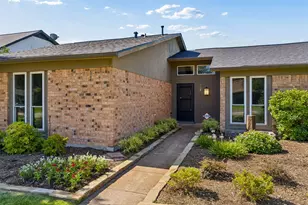 1104 Princeton Dr, Richardson, TX 75081 - Photo 4