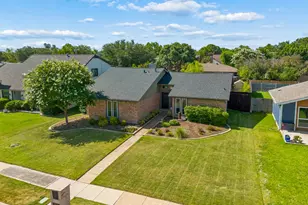 1104 Princeton Dr, Richardson, TX 75081 - Photo 1