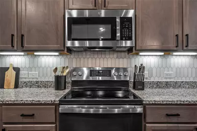 11200 Pallasite Court, Lorena, TX 76655 - Photo 8