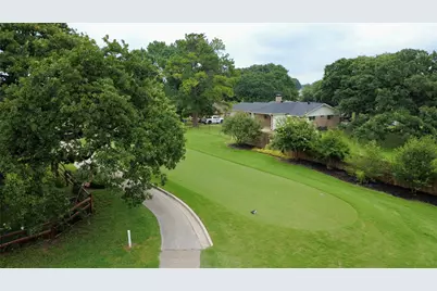 104 Kiowa Drive W, Lake Kiowa, TX 76240 - Photo 34