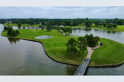 104 Kiowa Drive W, Lake Kiowa, TX 76240 - Photo 2