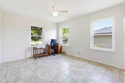203 S Lindale Lane, Richardson, TX 75080 - Photo 14