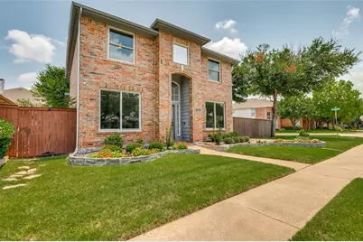 8714 Saddlehorn Drive, Irving, TX 75063 - Photo 1