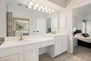 8714 Saddlehorn Dr, Irving, TX 75063 - Photo 18