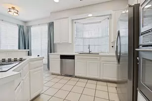 8714 Saddlehorn Dr, Irving, TX 75063 - Photo 10