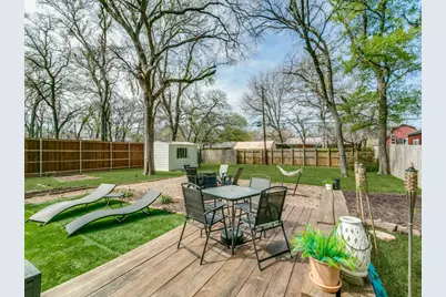 708 Oakwood Drive, Euless, TX 76040 - Photo 24