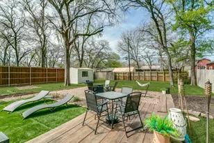 708 Oakwood Dr, Euless, TX 76040 - Photo 24