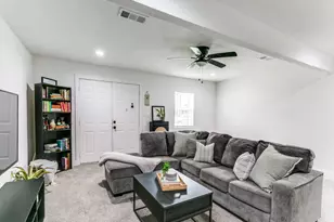 708 Oakwood Dr, Euless, TX 76040 - Photo 20