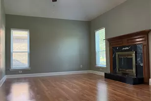 2210 Crystal Creek Ln, Garland, TX 75040 - Photo 4