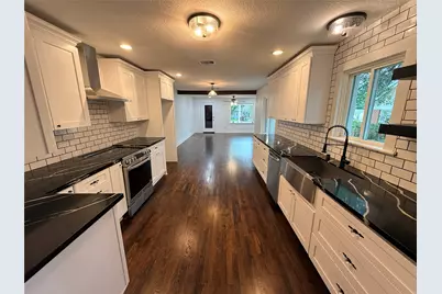 2806 Windsor Avenue, Waco, TX 76708 - Photo 12