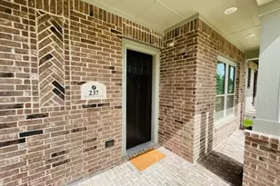 237 Eaglewood Dr, Flower Mound, TX 75028 - Photo 2