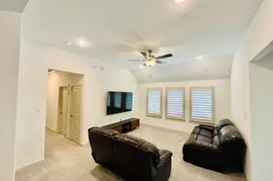237 Eaglewood Dr, Flower Mound, TX 75028 - Photo 10