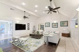 9108 Clayco Dr, Dallas, TX 75243 - Photo 6