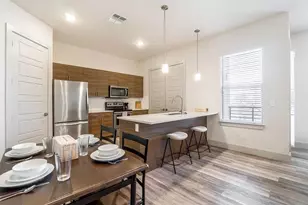 2712 Wingate St, Fort Worth, TX 76107 - Photo 8