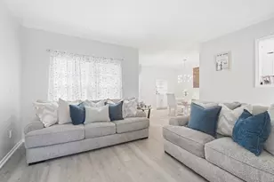 17365 Remington Park Cir, Dallas, TX 75252 - Photo 18