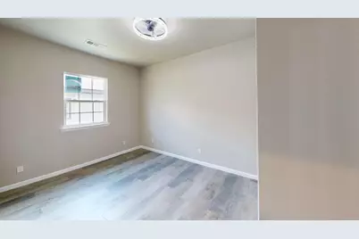2209 Wellington Street, Greenville, TX 75401 - Photo 18